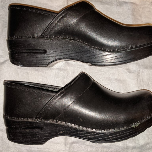 Dansko Clogs - Picture 7 of 7